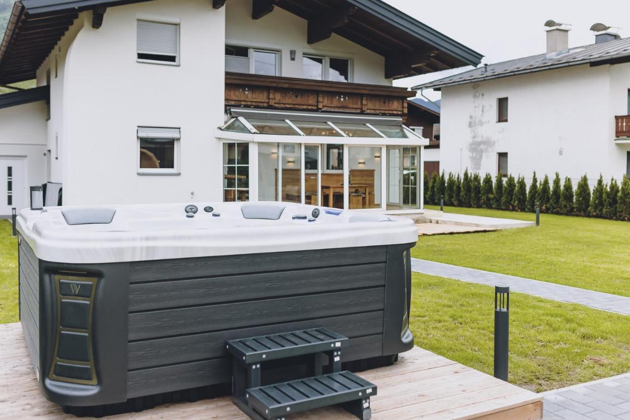Spa Chalet By We Rent Zell am See Exterior foto